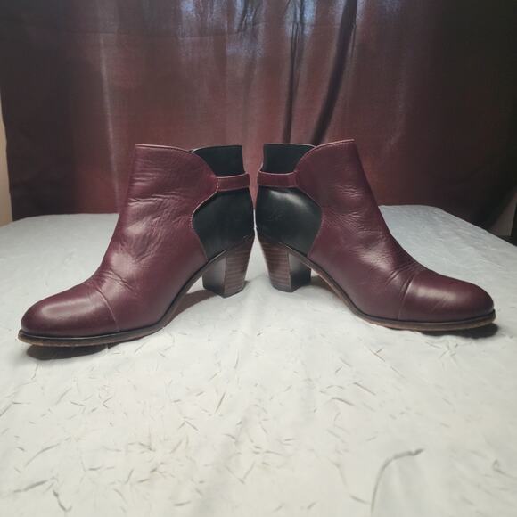 Wolverine Womens 1000 Mile Samantha Pleet Boots Size 8.5 Buckle Leather Burgundy - Picture 3 of 8